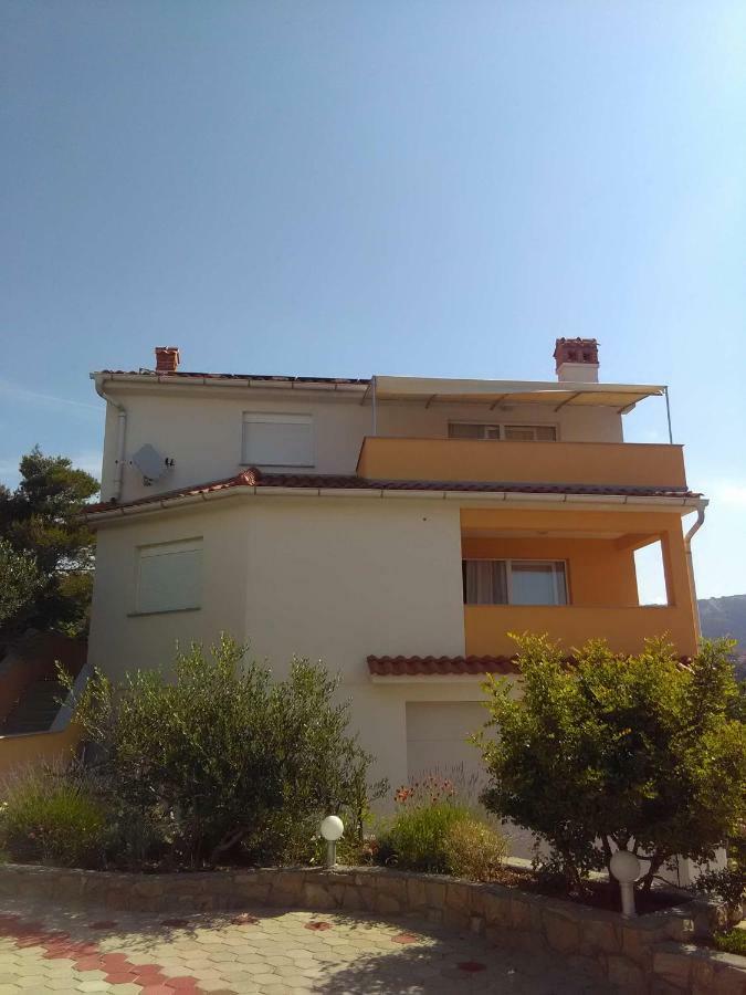 Apartments Palit Rab Town Extérieur photo