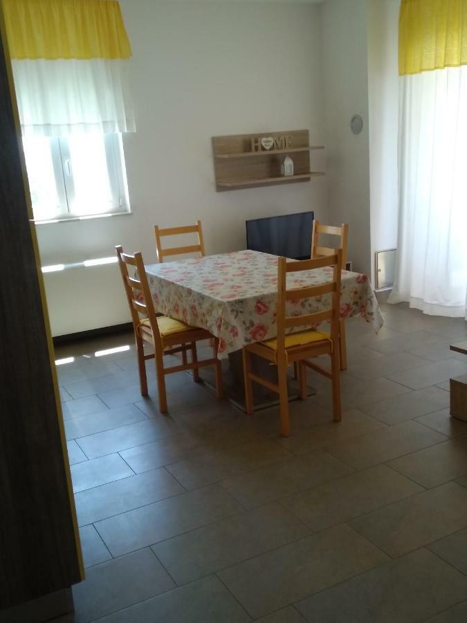 Apartments Palit Rab Town Extérieur photo